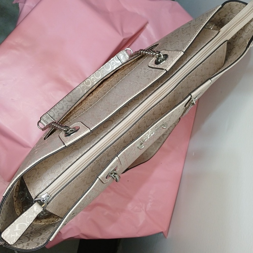 GUESS Quincey Lilac Large Tote No Call Out Original Baddie Bad "B" Bag Gorgeous! - Picture 5 of 13